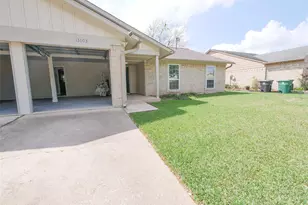 13103 Wilde Glen Ln, Houston, TX 77072 - Photo 4