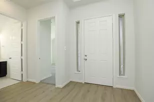 427 Fields Forest Ln, Dayton, TX 77535 - Photo 4