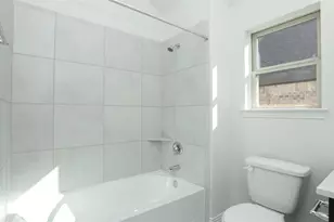 427 Fields Forest Ln, Dayton, TX 77535 - Photo 6