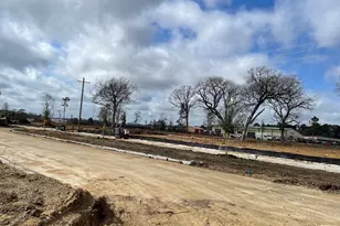 12140 Ruffian Dr, Willis, TX 77318 - Photo 2