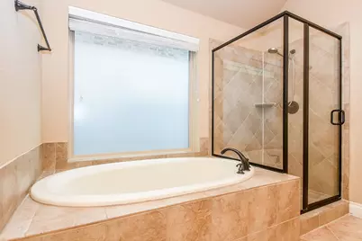 2911 Village Brook Lane, Pearland, TX 77584 - Photo 20