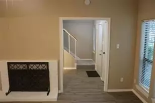 11711 Memorial Dr, Houston, TX 77024 - Photo 18