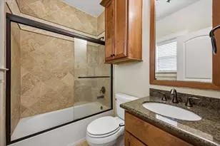 1112 Peveto St, Houston, TX 77019 - Photo 20