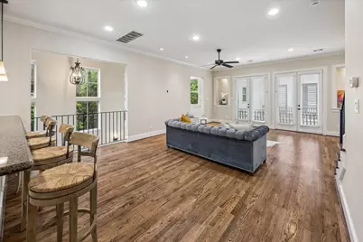 1112 Peveto Street #C, Houston, TX 77019 - Photo 10