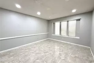 9002 Sabastian Dr, Houston, TX 77083 - Photo 8