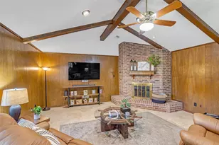 2012 Briar Ln, Richmond, TX 77469 - Photo 8