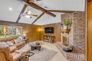 2012 Briar Ln, Richmond, TX 77469 - Photo 6