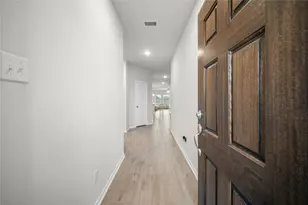 8223 Rose Quartz Dr, Texas City, TX 77591 - Photo 2