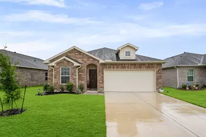 8223 Rose Quartz Dr, Texas City, TX 77591 - Photo 1