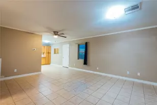 5617 Schutz St, Houston, TX 77032 - Photo 12