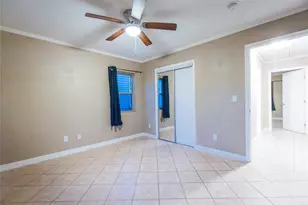 5617 Schutz St, Houston, TX 77032 - Photo 14