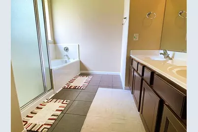 1014 Spring Lakes Haven Drive, Spring, TX 77373 - Photo 8