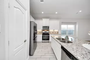 13322 Sea Breeze Dr, Texas City, TX 77568 - Photo 8