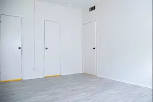 7031 N Holiday Dr, Galveston, TX 77550 - Photo 8