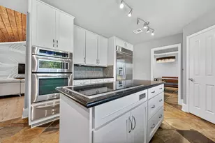 11603 Highgrove Dr, Houston, TX 77077 - Photo 12