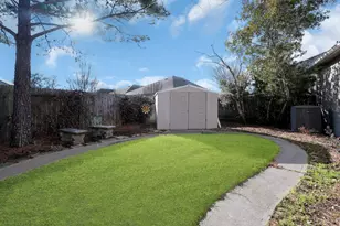 2910 Crescent Oaks Park Ln, Spring, TX 77386 - Photo 24