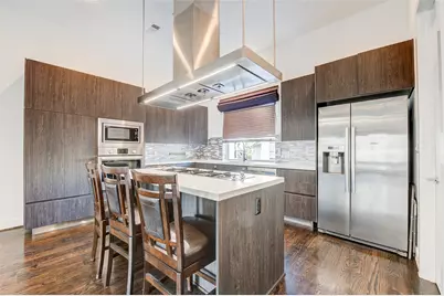 2333 Sperber Lane, Houston, TX 77003 - Photo 1