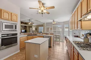 9103 Stone Porch Ln, Houston, TX 77064 - Photo 16