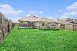 13721 Seneca Lk Dr, Texas City, TX 77568 - Photo 14