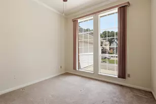10707 Crestfield Ct, Houston, TX 77070 - Photo 12