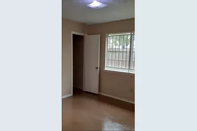 8223 Furlong Lane, Houston, TX 77071 - Photo 12