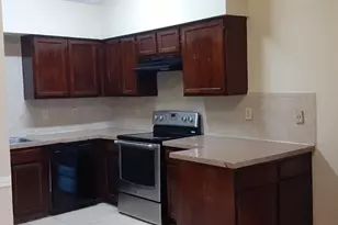 8223 Furlong Ln, Houston, TX 77071 - Photo 6