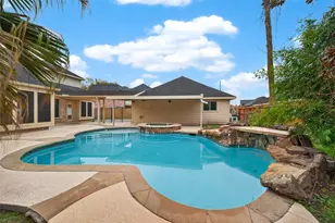 15614 Stone Gables Ln, Houston, TX 77044 - Photo 8