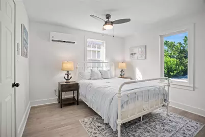 6224 Avenue R, Galveston, TX 77551 - Photo 12