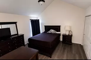 14550 Fonmeadow Dr, Houston, TX 77035 - Photo 8