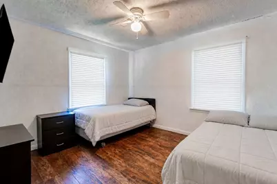 1607 Beusch Drive, Pasadena, TX 77502 - Photo 20