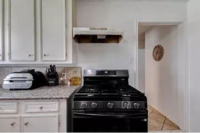 1607 Beusch Drive, Pasadena, TX 77502 - Photo 14