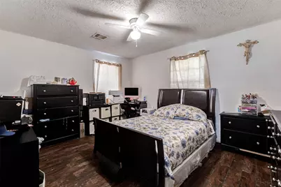 1607 Beusch Drive, Pasadena, TX 77502 - Photo 16