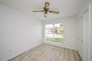 7735 Quail Meadow Dr, Houston, TX 77071 - Photo 12