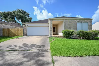 7735 Quail Meadow Drive, Houston, TX 77071 - Photo 2