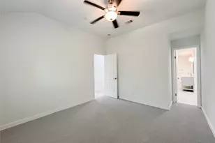 22103 Diane Dr, Spring, TX 77373 - Photo 16