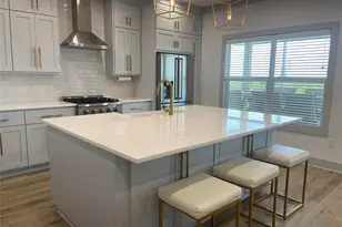 1166 N Monkhouse Dr, Crystal Beach, TX 77650 - Photo 8