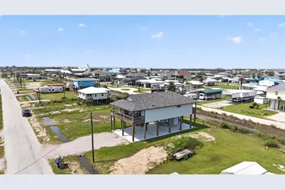 1166 N Monkhouse Drive, Crystal Beach, TX 77650 - Photo 44
