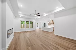 10026 Larkin Cv, Willis, TX 77318 - Photo 6