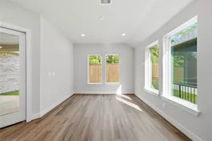 10026 Larkin Cv, Willis, TX 77318 - Photo 14