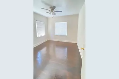4305 Bell Street #4, Houston, TX 77023 - Photo 6
