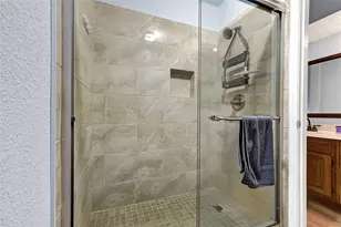 6370 Creekbend Dr, Houston, TX 77096 - Photo 20