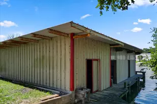 118 Gov Sterling Cir, Point Blank, TX 77364 - Photo 22