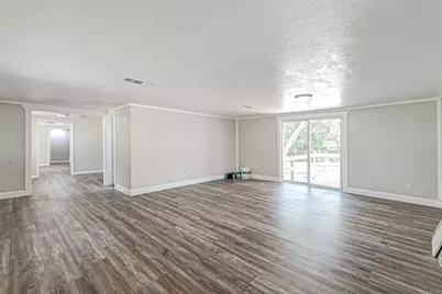 10694 Pine Street, Willis, TX 77318 - Photo 6