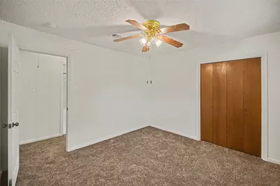 1909 Adams Street, Alvin, TX 77511 - Photo 22