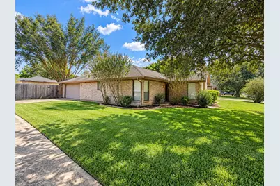 3103 Southern Hills Dr, Missouri City, TX 77459 - Photo 2
