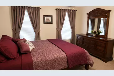 5250 Park Village Drive, Houston, TX 77048 - Photo 2