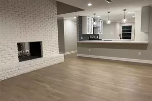 10610 Chevy Chase Dr, Houston, TX 77042 - Photo 6