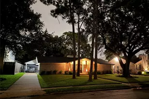 10610 Chevy Chase Dr, Houston, TX 77042 - Photo 22
