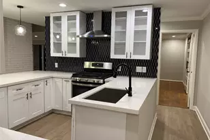 10610 Chevy Chase Dr, Houston, TX 77042 - Photo 10