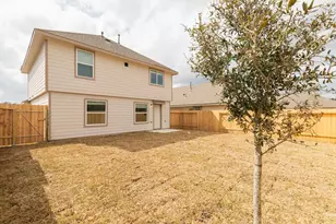 2311 East Chunk Dr, Conroe, TX 77301 - Photo 2